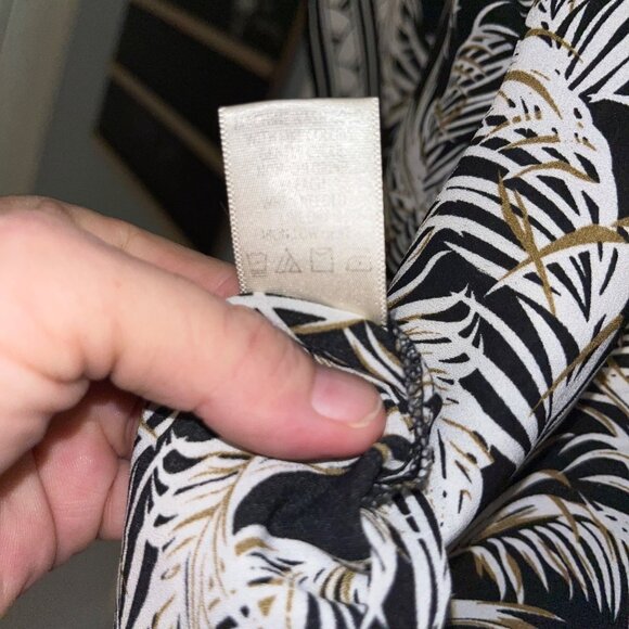 Max Studio Womens 3X Black & White Leaf Print Top Blouse - Picture 11 of 12